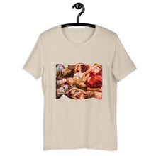 Load image into Gallery viewer, A QUEEN'S HEAD T-Shirt
